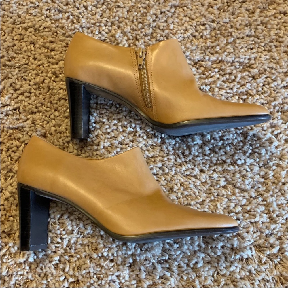 Nicole Ankle Booties